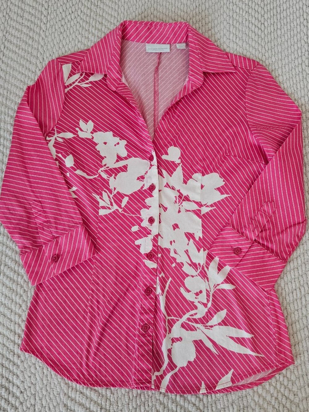 New York & Company Pink Pinstripe Floral Print Button Shirt Size XS
